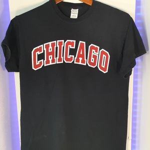 GILDAN Shirt